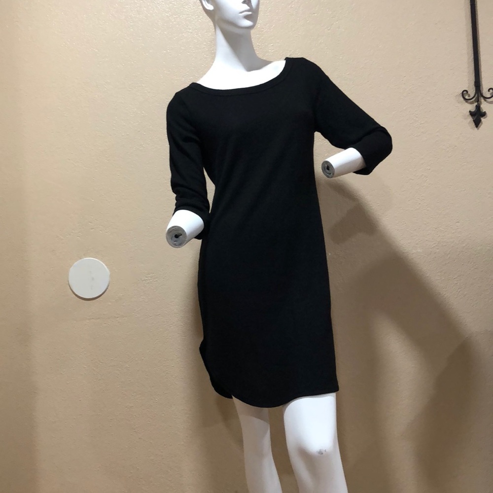 Very cute black dress